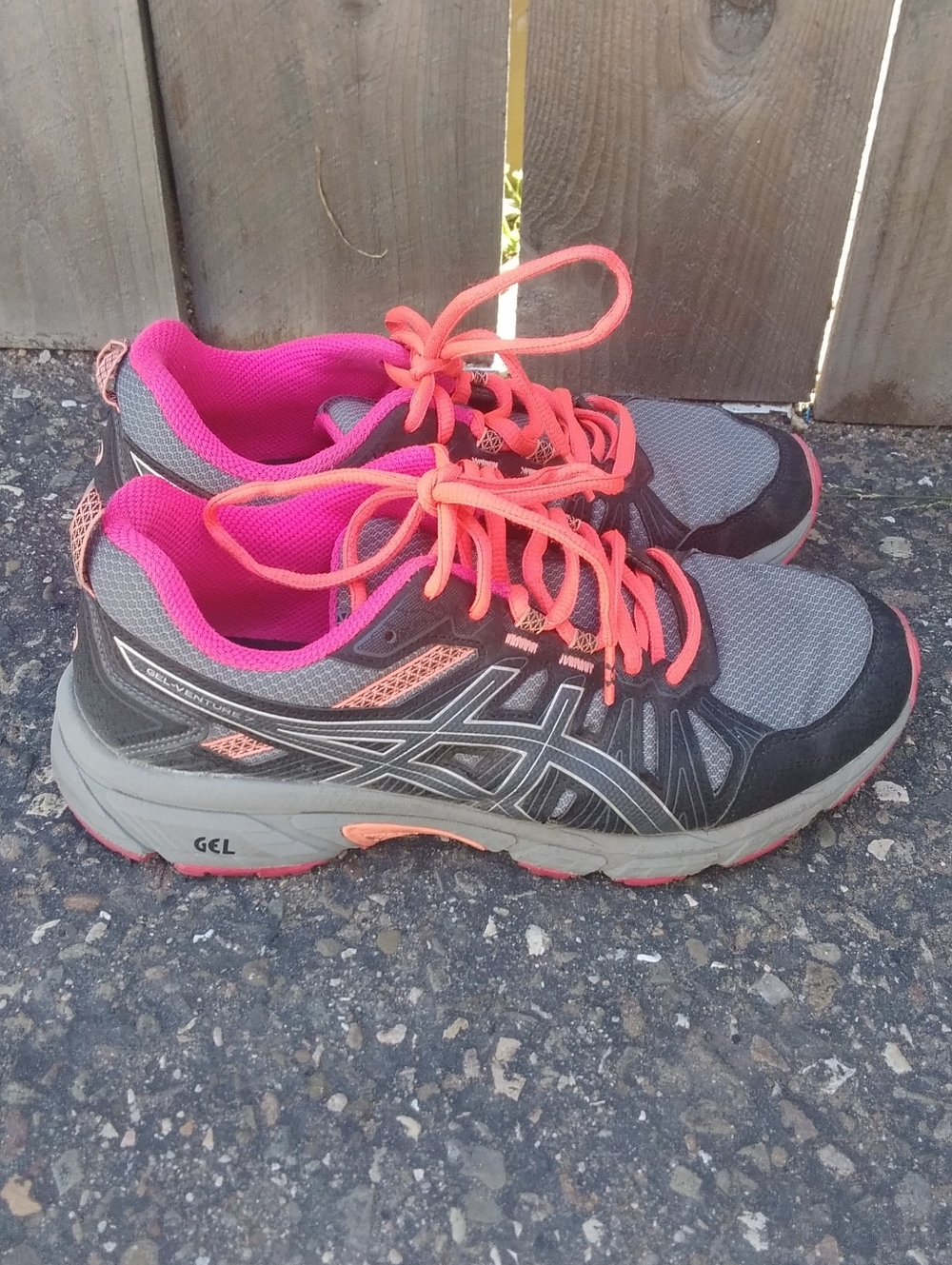 Asics Running Shoe Gel Venture 7 Sneaker Size 8.5 Women's Gray Pink Athletic